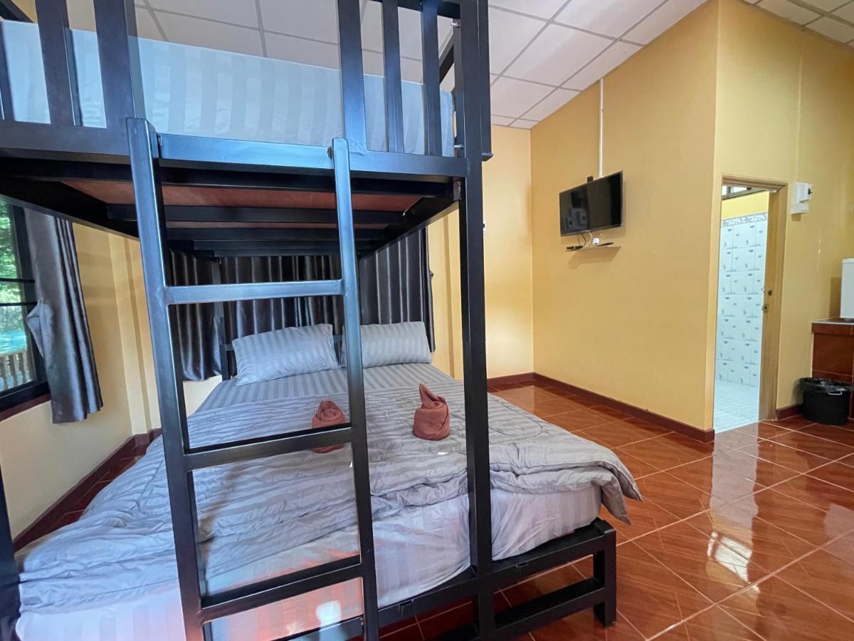 Accommodatie bij particulieren Rain Tree Cafe & *